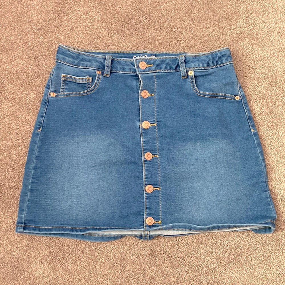 Cute kids button jean skirt